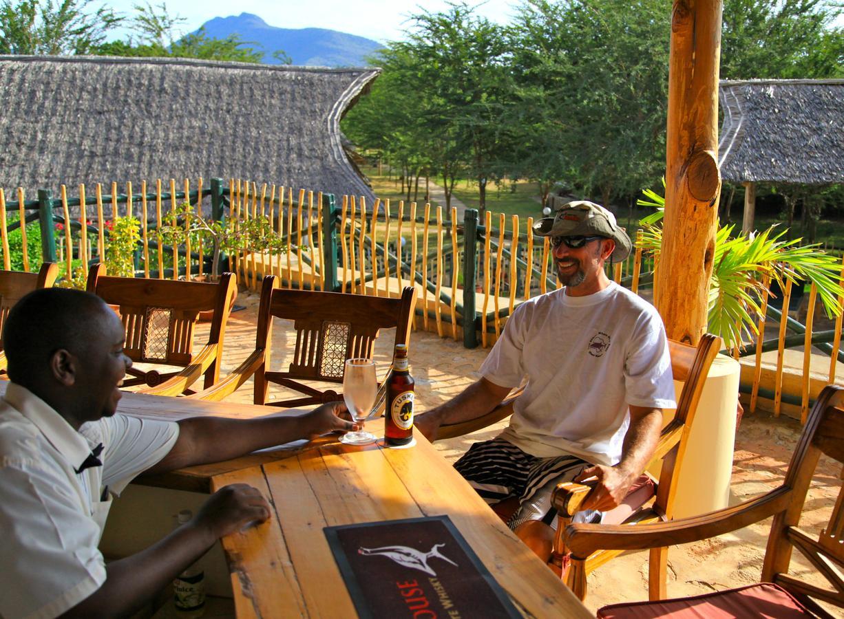 Manyatta Camp Hotel Voi Exterior photo